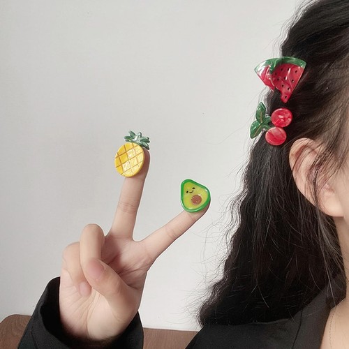 Mini Strawberry Hair ClipAcetate Hair ClawSmall Hair Clips for WomenPack of 2 - Picture 7 of 9
