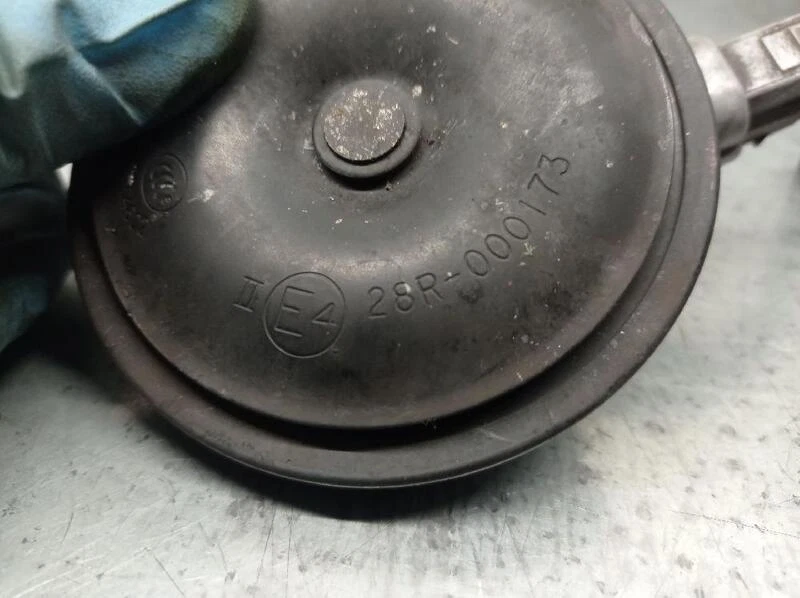 28R000173 Horn for HYUNDAI IX35 (LM EL ELH) 2.0 CRDI 4WD 2009 5266036 - Image 4 of 4