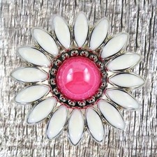 Pink Bling Daisy 1-1/4 Inch Concho CON400-C-1-1/4"-Pink