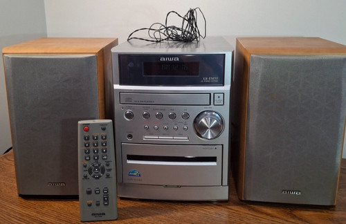 Aiwa XR-EM50 Micro Hi-Fi Component System CD/Cassette/Radio - Wood Grain Speaker