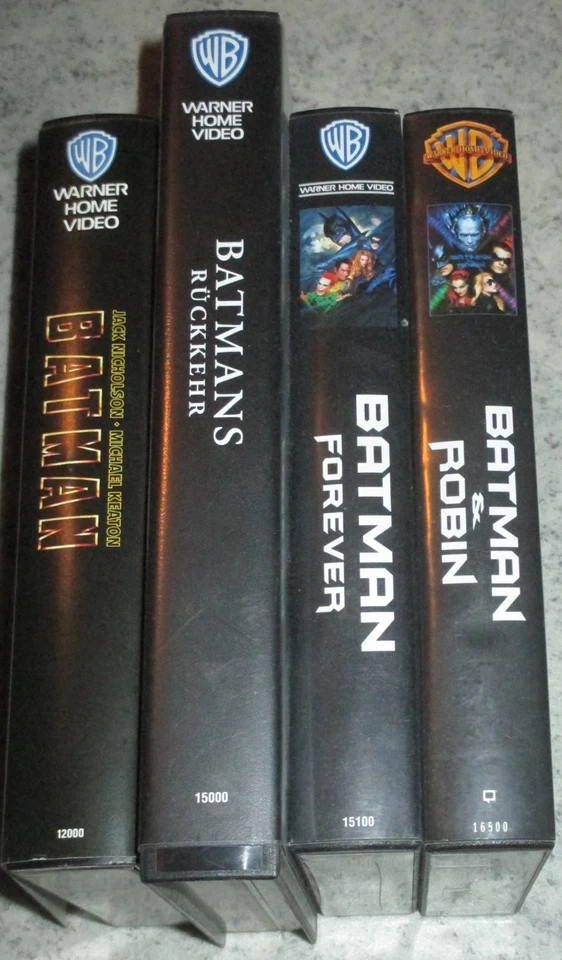 Warner Batman 1234 Video Sammlung - VHS/Action/Michael Keaton/Michelle Pfeiffer - Bild 3 von 3