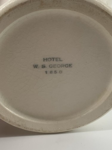 Vintage Shaving Mug, “Hotel WS George” Porcelain, Solid White - Picture 8 of 10