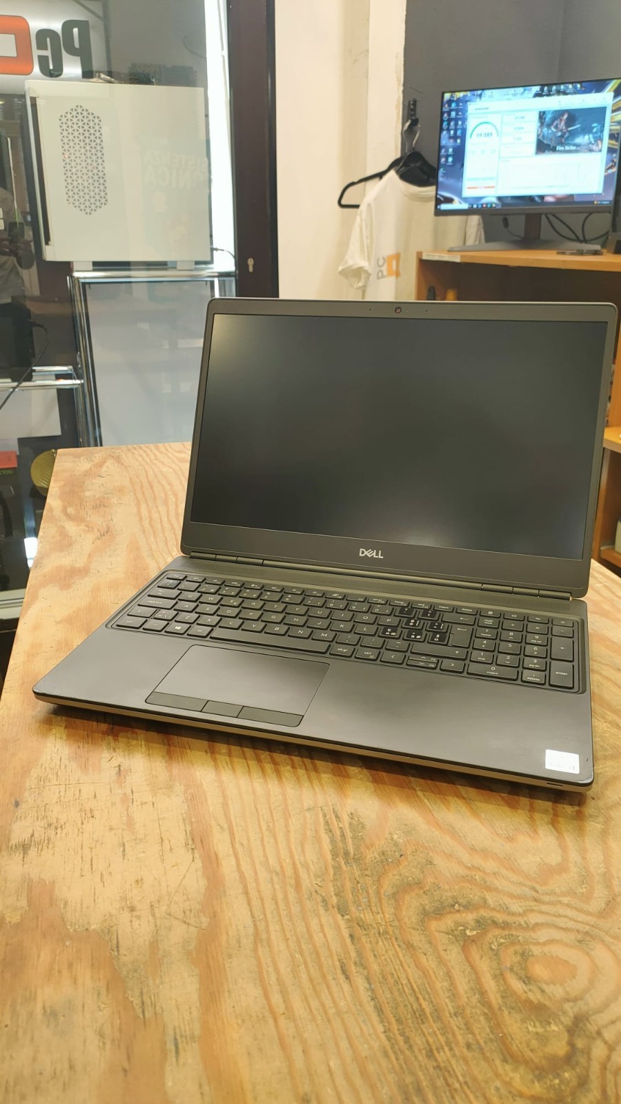 Workstation DELL Precision 7550 - i9-10885HQ/RAM 64Gb - Garanzia negozio