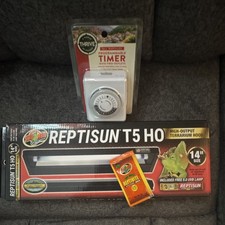 Zoo Med ReptiSun T5 HO High-Output Terrarium Hood 14 in w/ Programmable Timer