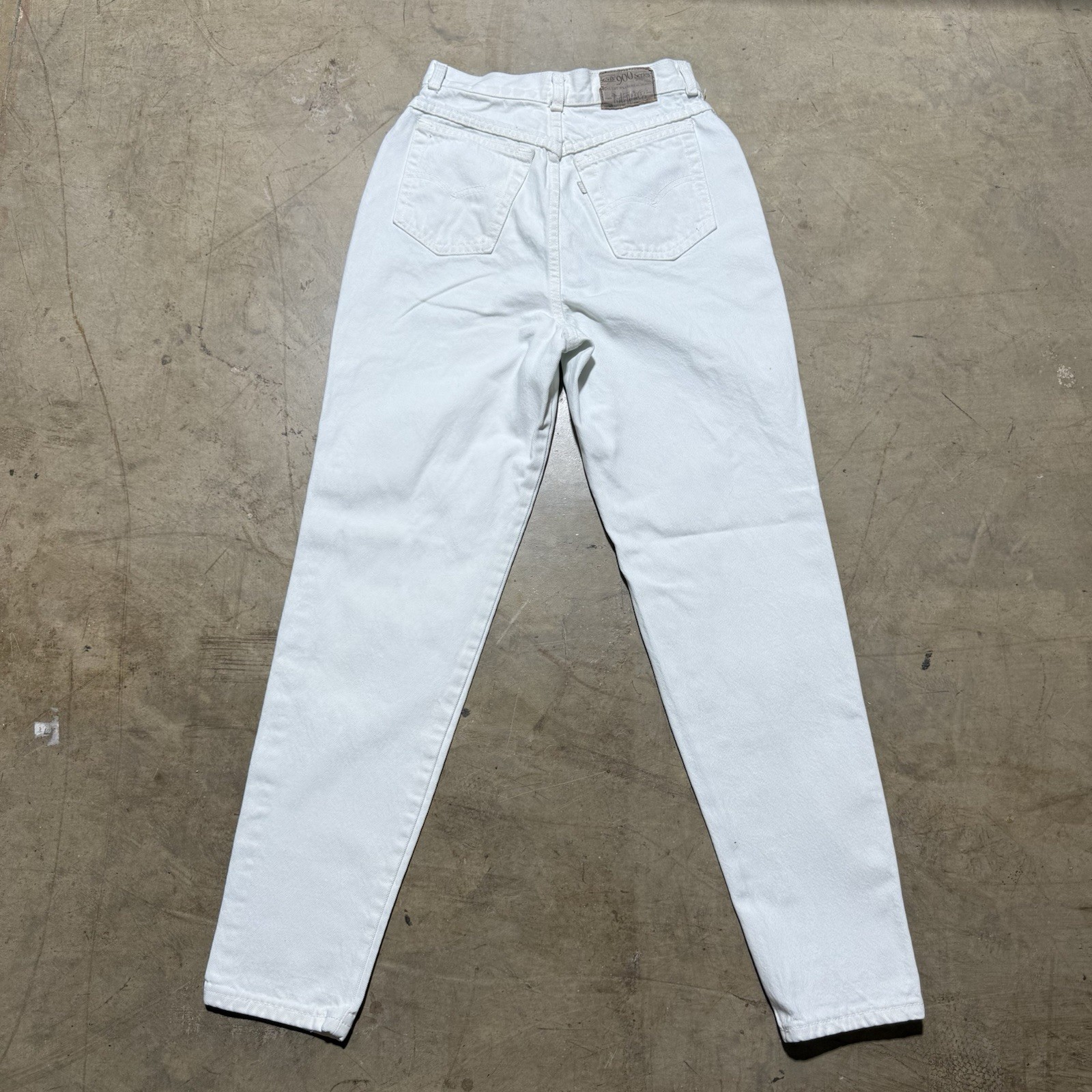 Vintage Levi’s 900 Series White Denim Jeans Size 10 Women’s Measure 26x30