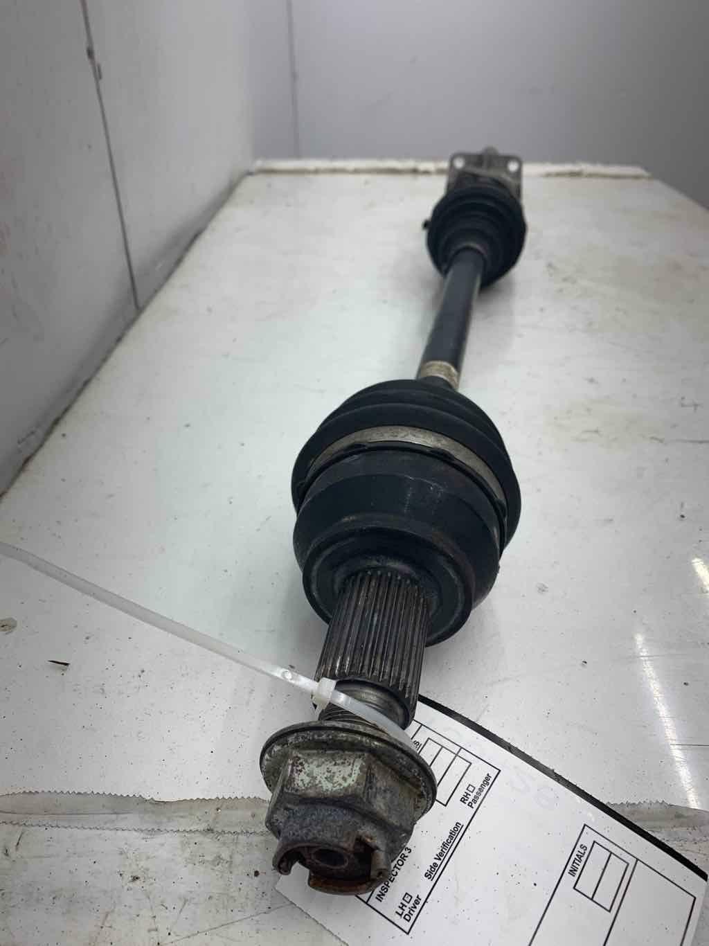 2014-2017 MASERATI QUATTROPORTE M156 FRONT LEFT AXLE SHAFT DRIVE JOINT 670032034