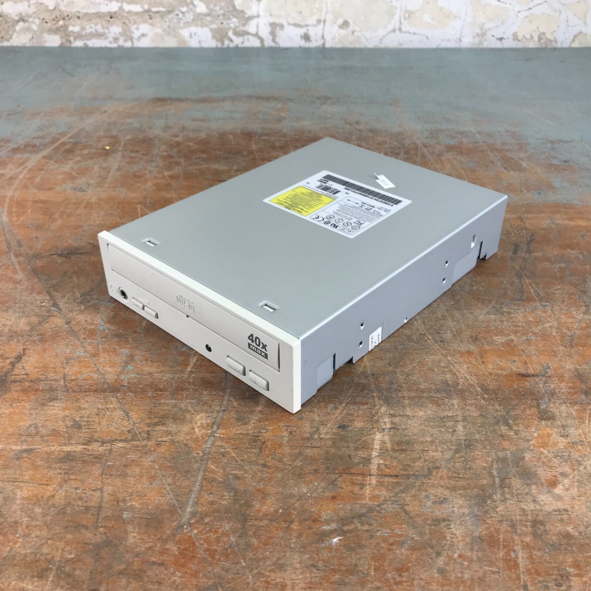 Vintage Acer Peripherals 640A-241 40x IDE Internal CD-ROM