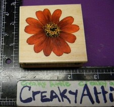DAISY FLOWER TOP TEXTURED PETALS RUBBER STAMP INKADINKADO 613 CREAKYATTIC