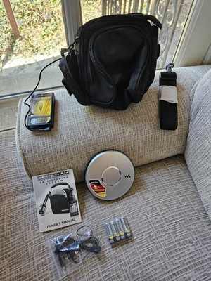 Sony Walkman D-EJ011 Portable CD Player G-Protection Digital Mega Bass With Amp