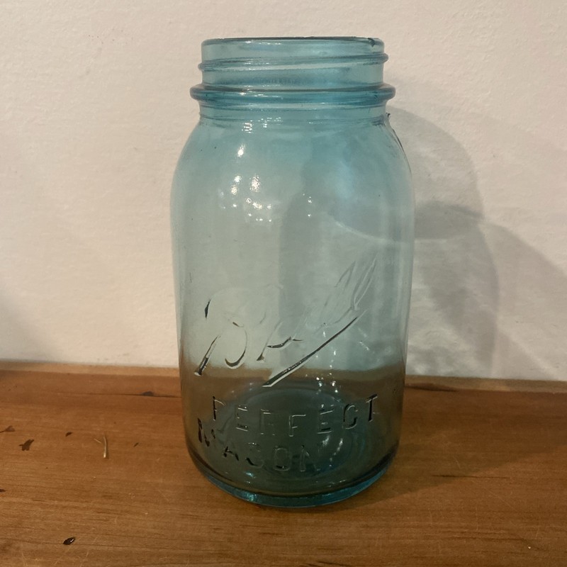 1910-1923 Ball Perfect Mason Aqua Blue Jar. Extremely Rare With Misaligned...