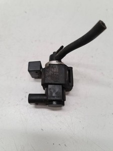 Volkswagen PASSAT B5.5 2002 Diesel 96kW Turbolader Druckwandler Magnetventil