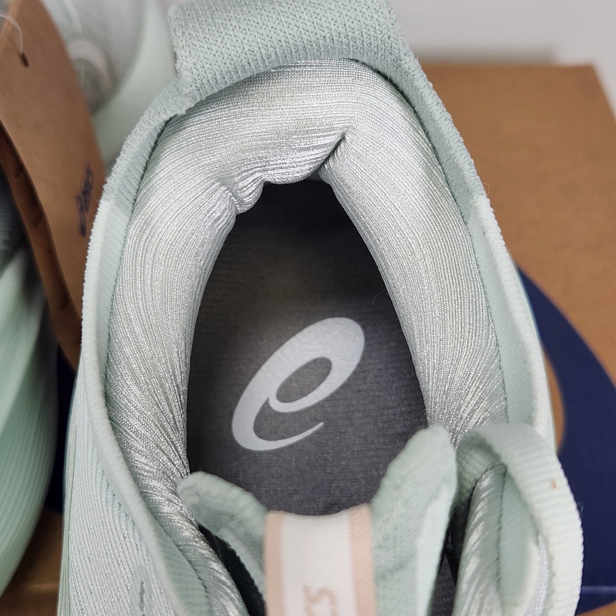 Size 8.5 - ASICS Gel-Nimbus 27 - Pure Aqua / White - Mens | eBay