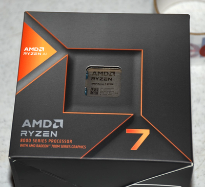 AMD 100-100001236BOX CPU - Ryzen 7 8700G 8C 16T 4.2GHz 65W