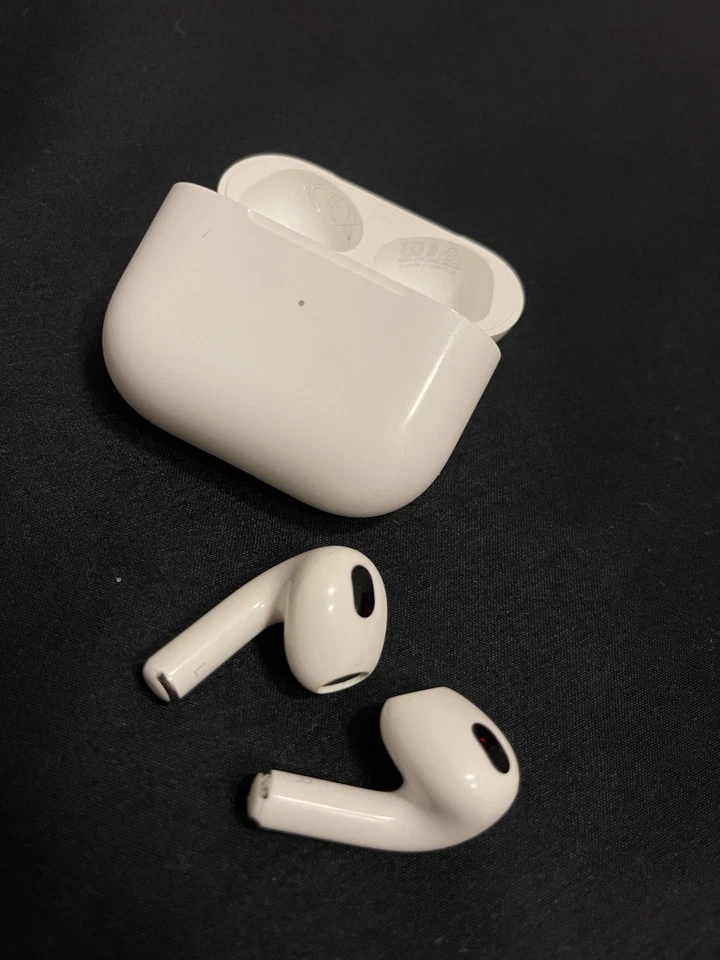 Apple AirPods 3. Generation Drahtloser Kopfhörer - Weiß - Bild 2 von 4