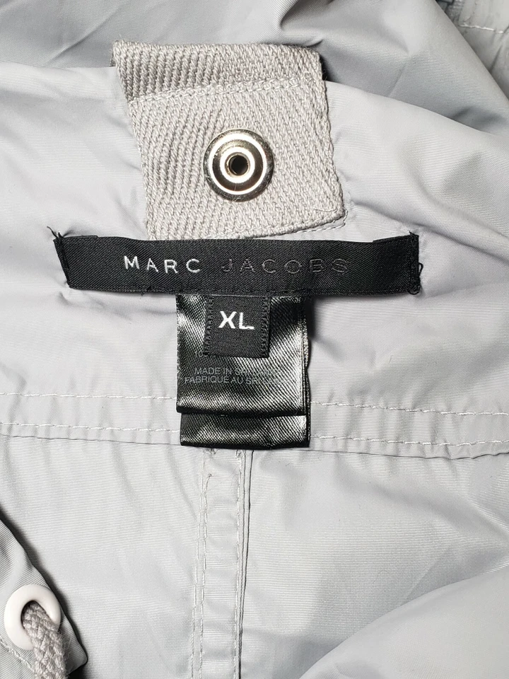 Chaqueta con Capucha Marc Jacobs Rara Nueva Sin Etiquetas Talla XL  Foto 4 de 4