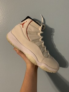 jordan 11 platinum tint box