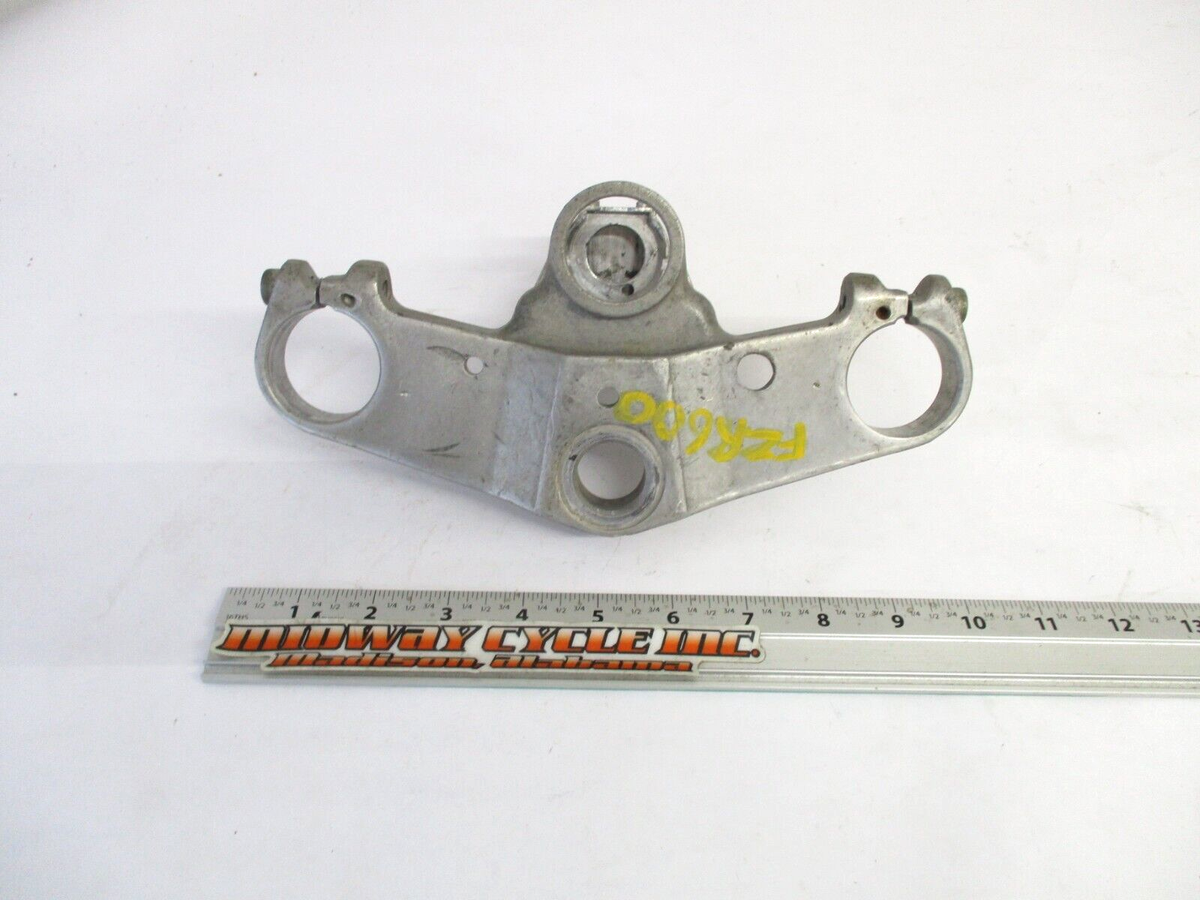 YAMAHA FZR600R UPPER CROWN STEERING STEM 3HE-23435-00-00 FZR 600