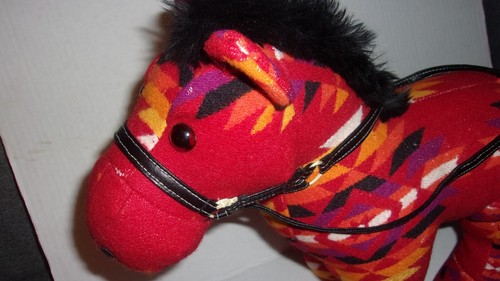 Pendelton Gund Franklin Wool Horse Pony Plush Southwestern Aztec RED RARE COLOR - Picture 6 of 11