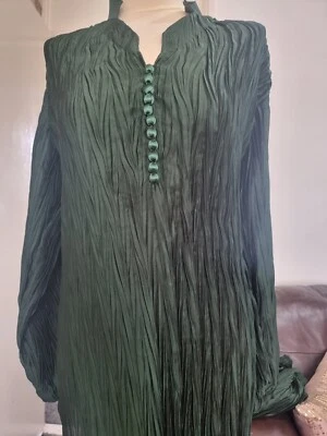 SAPPHIRE INDIAN Pakistani designer Ready made suite/Crush Fabric In Large.