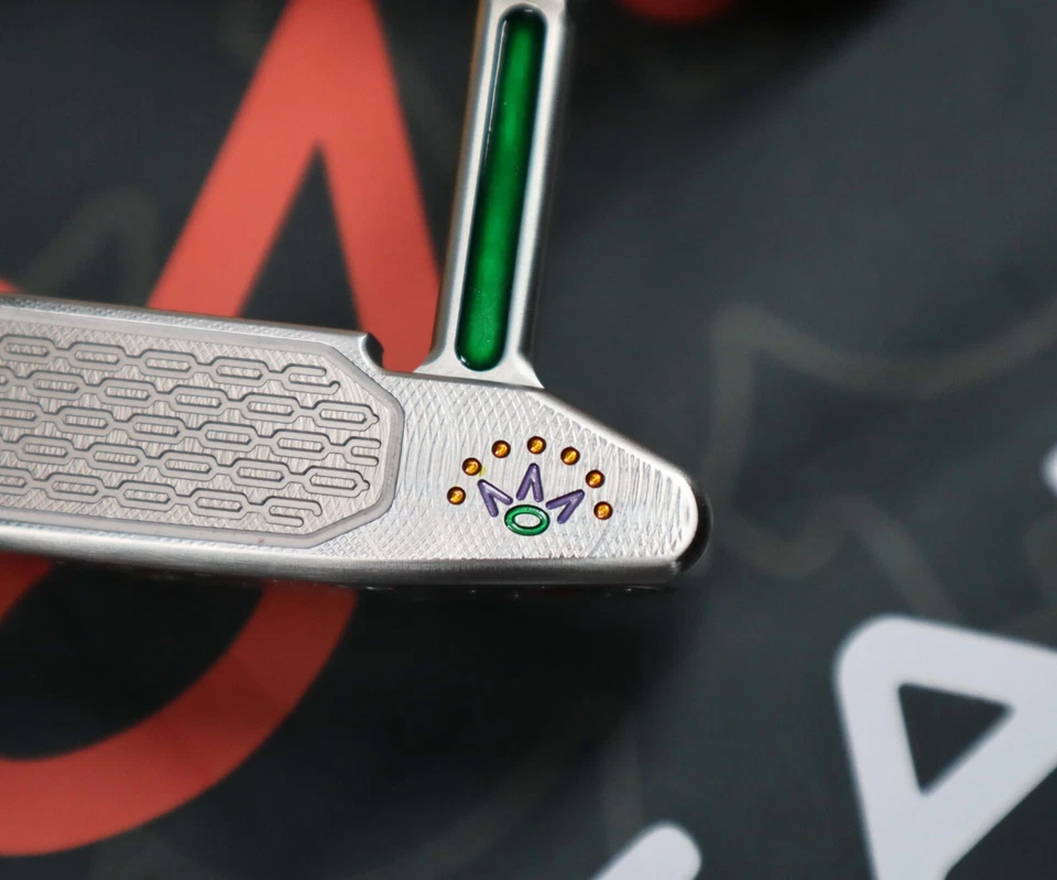 2025 Scotty Cameron Newport2 Plus Studio Style Custom Putter Joker Edition - Image 4 of 4