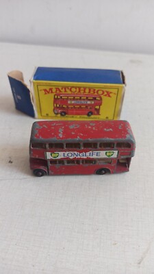 VINTAGE MATCHBOX LESNEY Nº5 - LONDON BUS, BP LONGLIFE - MADE