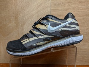 nike camouflage tennis shoes