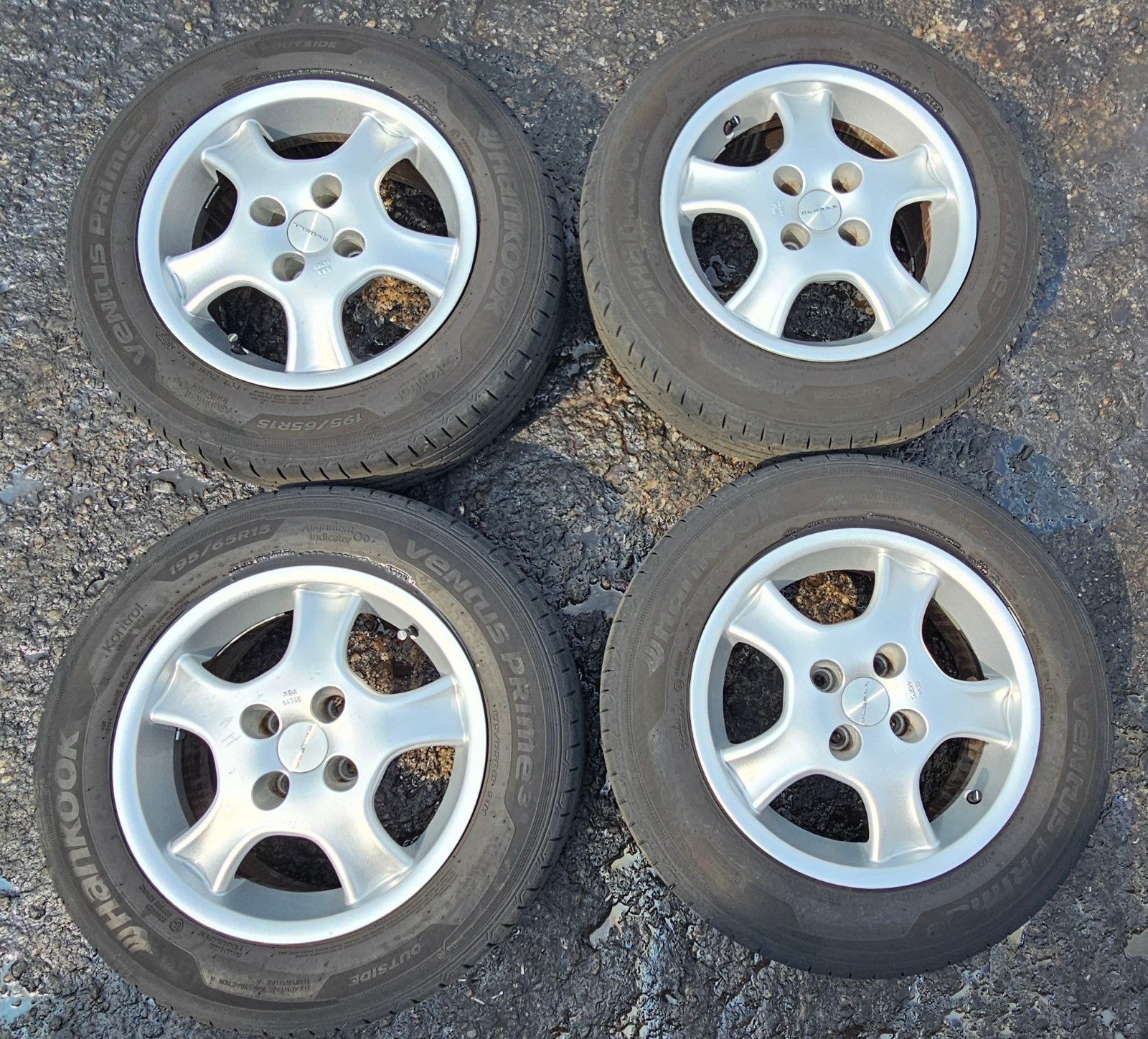 Opel Astra H 1 set cerchi in lega Hankook 195/65R15 Dot0223 KBA44785 7Jx15