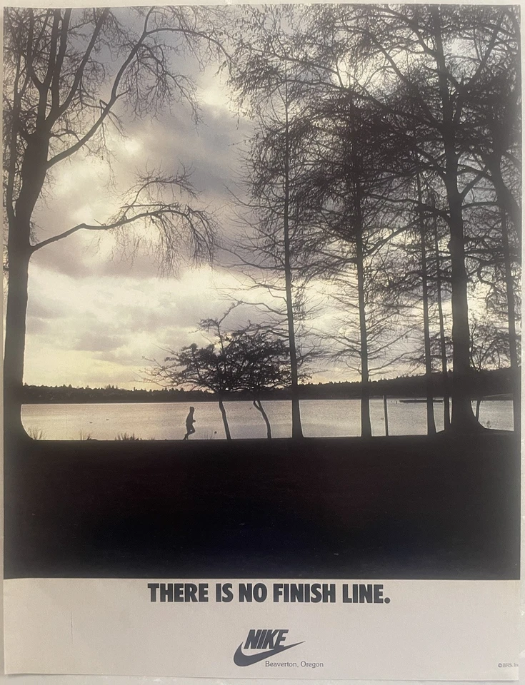 Anuncio de zapatos para correr Nike no hay línea de acabado. Foto 4 de 4