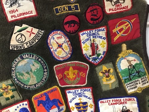 Vintage BSA Boy Scout 1960's Collectible Patches on Brown Vest Valley Forge Etc - Picture 11 of 13