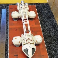 Sixteen 12 Space 1999 (12 Inch) Eagle Main Body +Base,detachable Nose Exc Cond