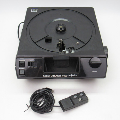 Kodak Carousel Slide Projector 4400 - TESTED; READ