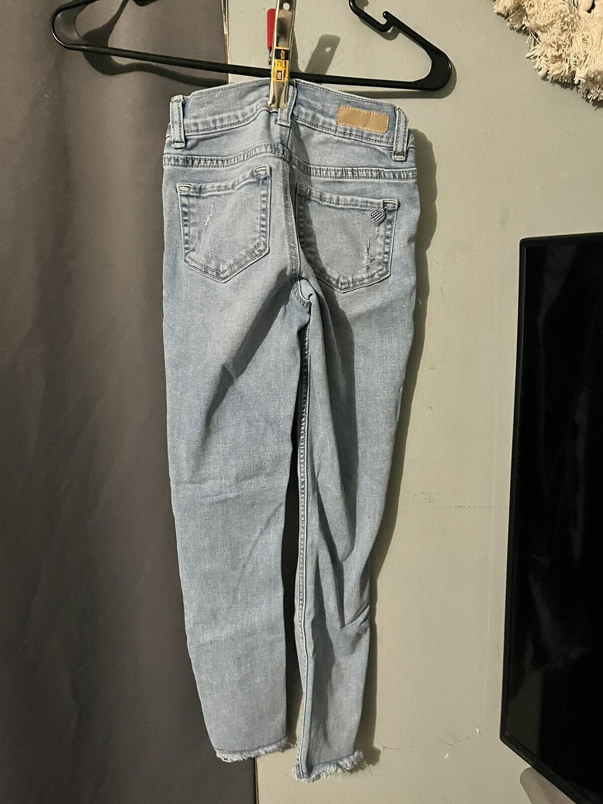 Picture 4 of 21