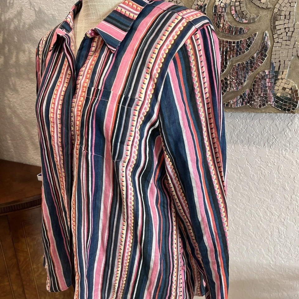 Camisa Cashmere Box colorida a rayas con botones manga larga Foto 2 de 4