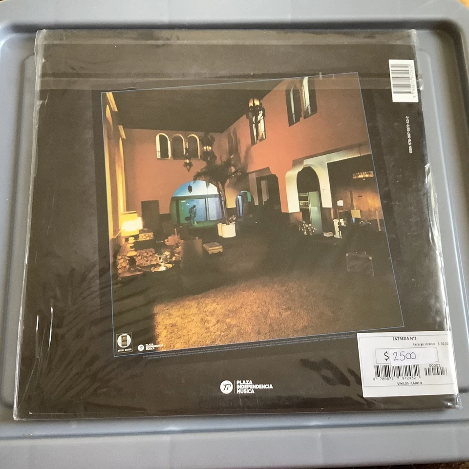 The Eagles~Hotel California (2021) Vinyl-Deluxe Edition - Argentina - SEALED - Image 2 of 2