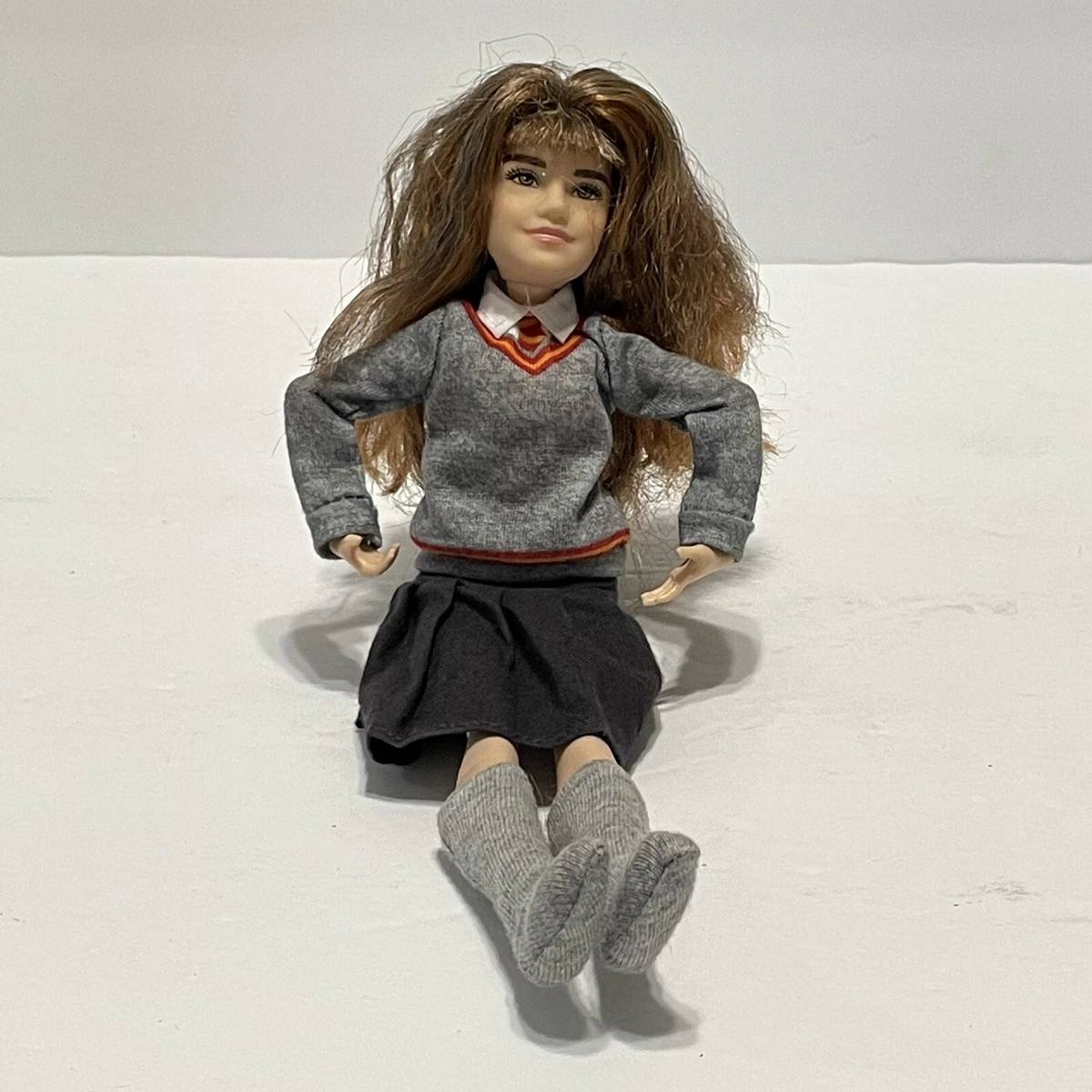 Mattel Harry Potter Hermione Granger Doll 10 Posable Fashion Doll
