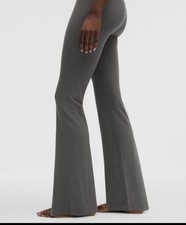 Lululemon Groove Super-High-Rise Flared PantColor: Grey Sage
