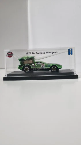Hot Wheels RLC 1971 De Tomaso Mangusta Green Red Line Club w/ Display Case