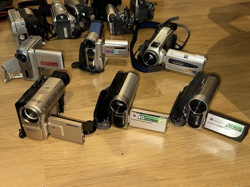Job Lot of 12 x Mixed Camcorders Video Cameras Inc SONY 100%-SPARES OR REPAIR - Picture 10 of 12