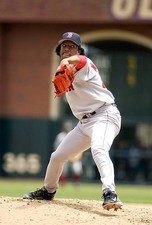 Pedro Martínez Medias Rojas de Boston lanza contra los Gigantes de San Francisco una foto 2004 42