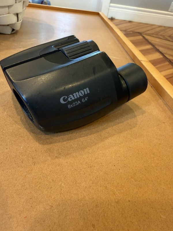 Nice Canon 8x23a WP Waterproof 6.4 Degree Binoculars