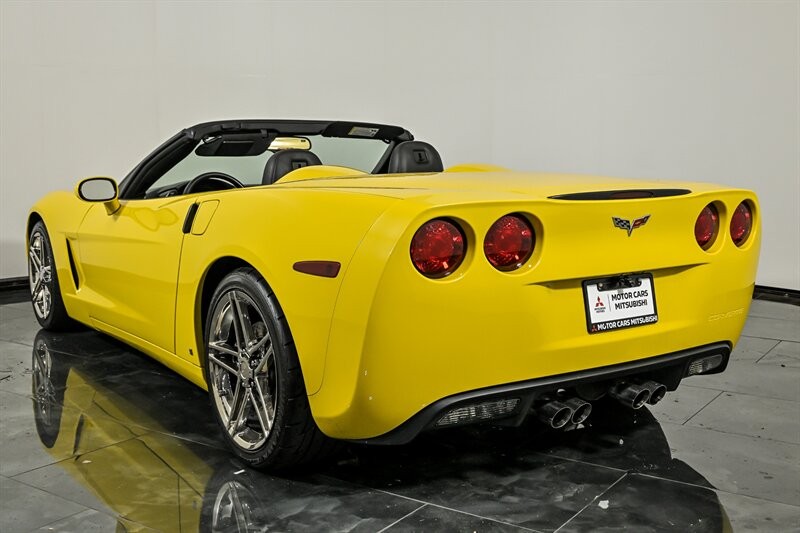 2006 Velocity Yellow Tintcoat Chevrolet Corvette   | C6 Corvette Photo 7