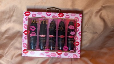 Beauty Concepts 5 PC Matte Lipstick Gift Set New In Box
