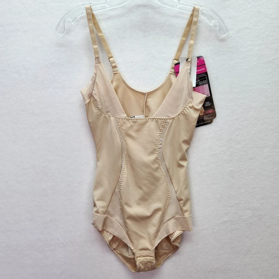 Prendas moldeadoras Maidenform para mujer S bases firmes torsette DM5004 nude bodybriefer Foto 2 de 4