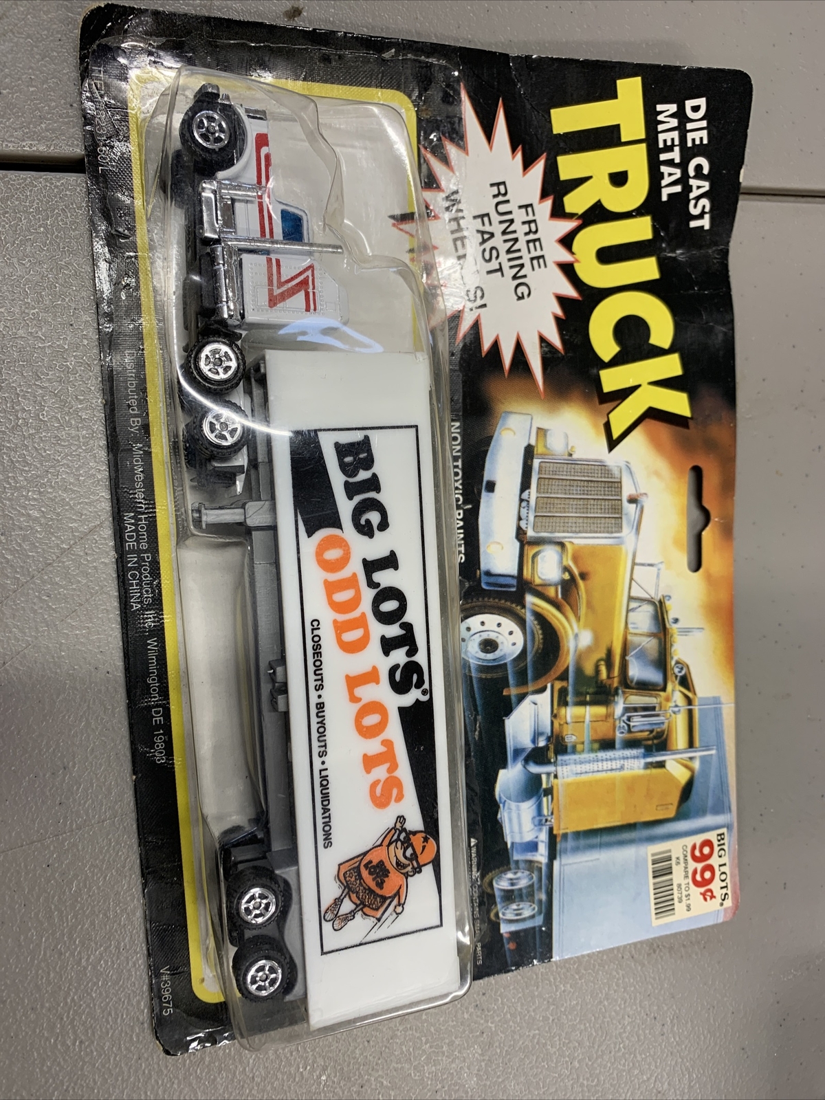 Die Cast Metal Big Lots ‘Odd Lots’ Tractor Trailer Semi Truck New In