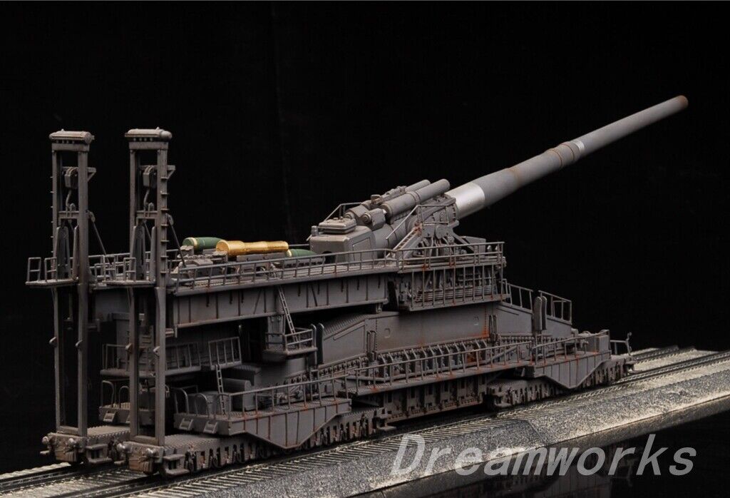 Krupp 80 cm Kanone Schwerer Gustav (Dora) Railway Gun