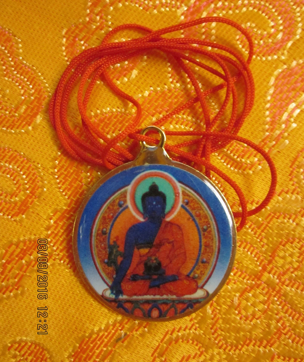 Medicine outlet buddha pendant