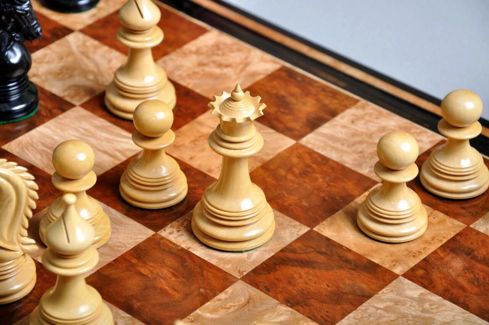 The Preston Luxury Chess Set - Pieces Only - 4.4" King - Genuine Ebony - Image 3 of 4