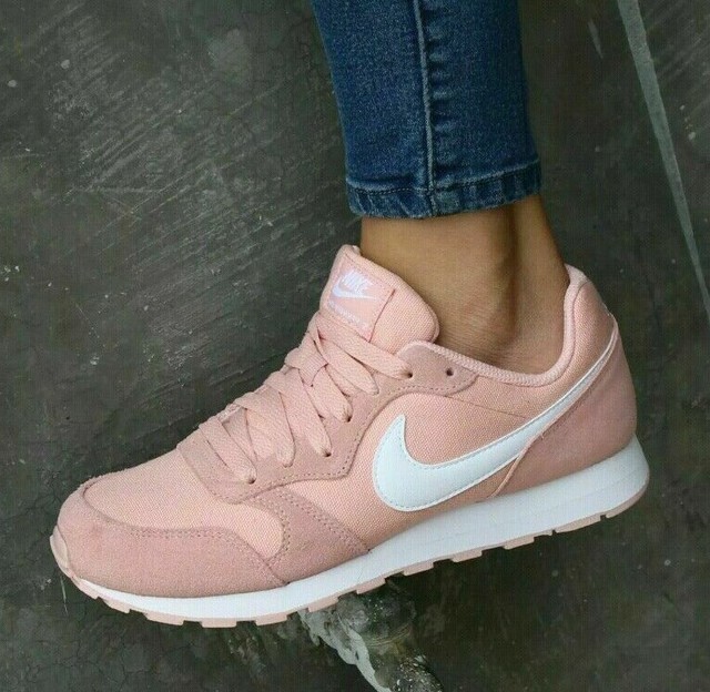 nike md runner 2 coral