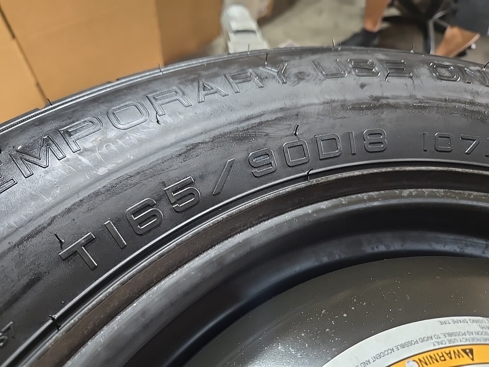 SPARE TIRE MITSUBISHI OUTLANDER WHEEL DONUT RIM 18