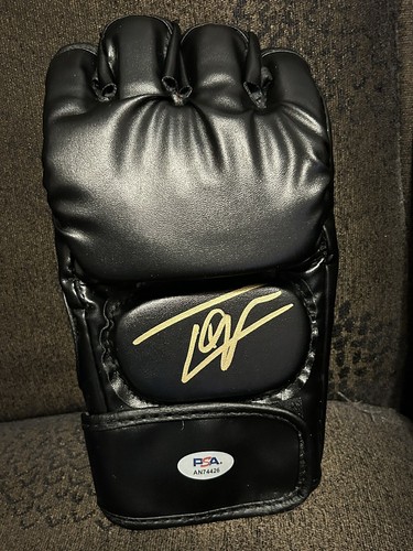 UFC CHAMPION FIGHTER - ILIA TOPURIA SIGNED AUTOGRAPH GLOVE PSA COA FUTURE BMF?
